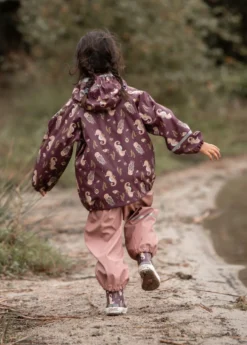 CeLaVi Regenanzug Seepferdchen Bordeaux Rosa Zweiteiler -Babyprodukte Geschäft CELAVI SS22 15 1280x1280