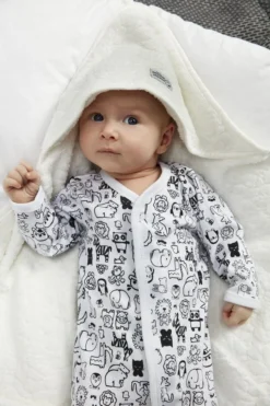 Pippi Kapuzen Badetuch Navy Organic Frottee 9 Pippi Kapuzen Badetuch Navy Organic Frottee -Babyprodukte Geschäft Pippi kapuzentuch baby 1280x1280