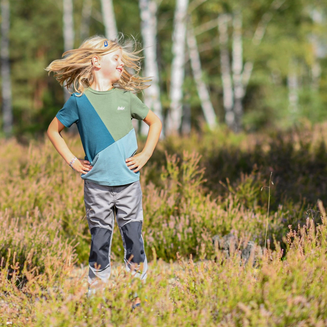 Finkid ANKKURI T-Shirt Rose Beet Red Kurzarm Colorblocking 2 Finkid ANKKURI T-Shirt Rose Beet Red Kurzarm Colorblocking – Bild 2