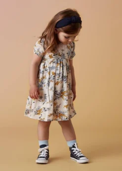 Creamie Kleidchen Cremeweiß Flowers 7 Creamie Kleidchen Cremeweiß Flowers -Babyprodukte Geschäft blumenkleid creamie mais beige 1280x1280