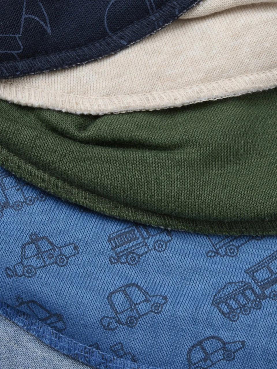 Pippi Jungen Halsstücher Autos + Raketen 5er Pack 2 Pippi Jungen Halsstücher Autos + Raketen 5er Pack – Bild 2